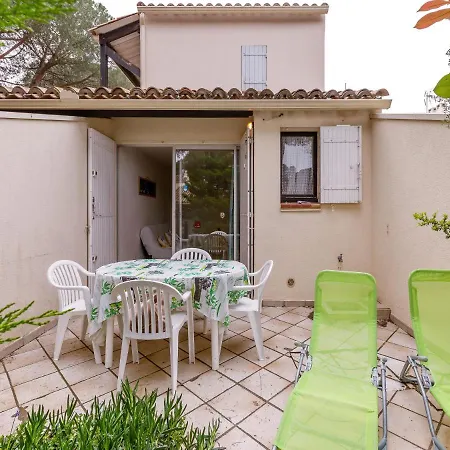 1 Bedroom Plus Cabin Apartment For 5 Agde