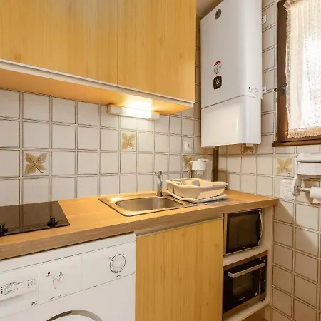 1 Bedroom Plus Cabin Apartment For 5 Appartamento *
